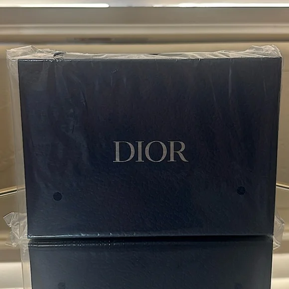 Dior Sauvage Grooming Trio - Navy Blue - Picture 3 of 4